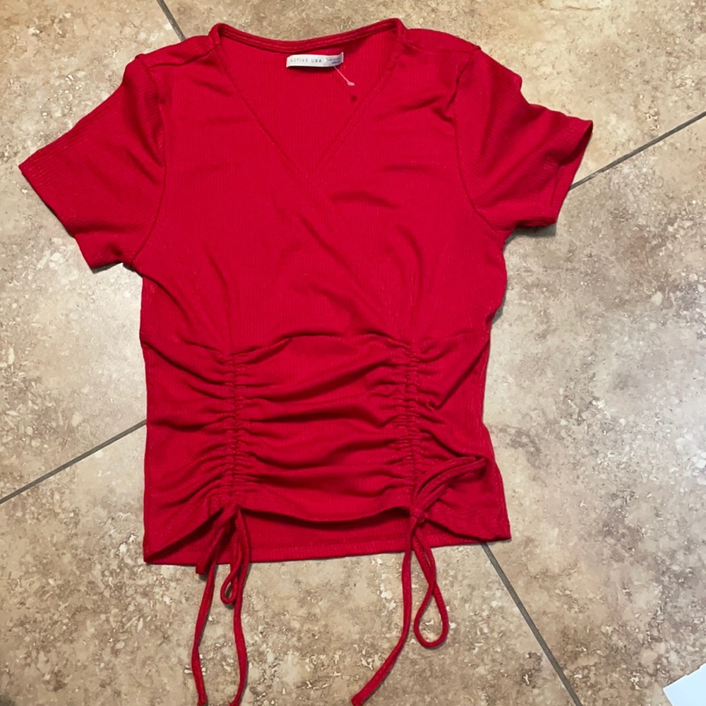 NEW🌟 Red blouse